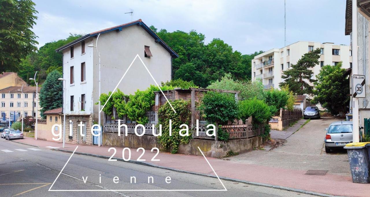 Houlala - Relais D'Etape - Chambres D'Hotes Pont-Eveque Zewnętrze zdjęcie